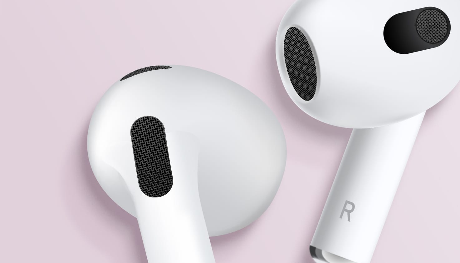 Les Apple AirPods de 4e g&eacute;n&eacute;ration sont zoom&eacute;s sur les haut-parleurs.